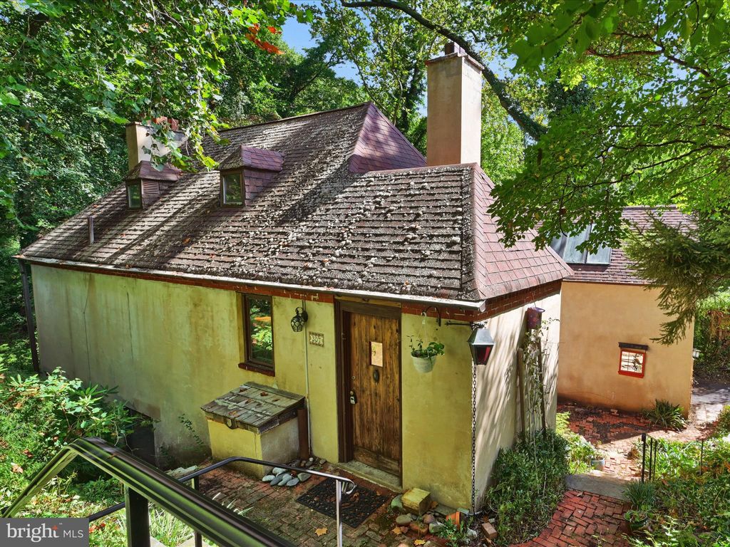 Photo of 307 Moylan Avenue, MEDIA, PA 19063 (MLS # PADE2101180)