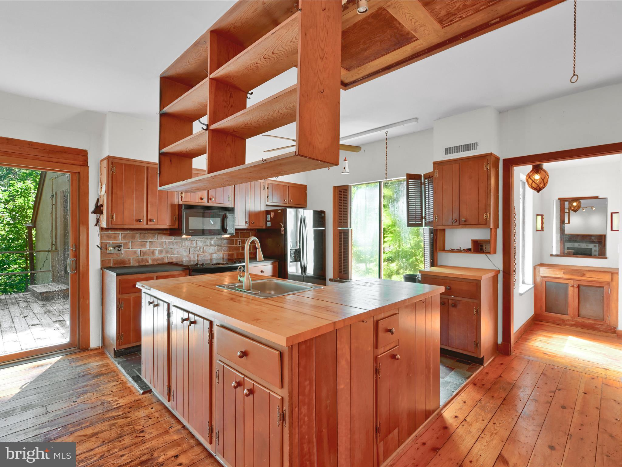 NETHER PROVIDENCE - Residential