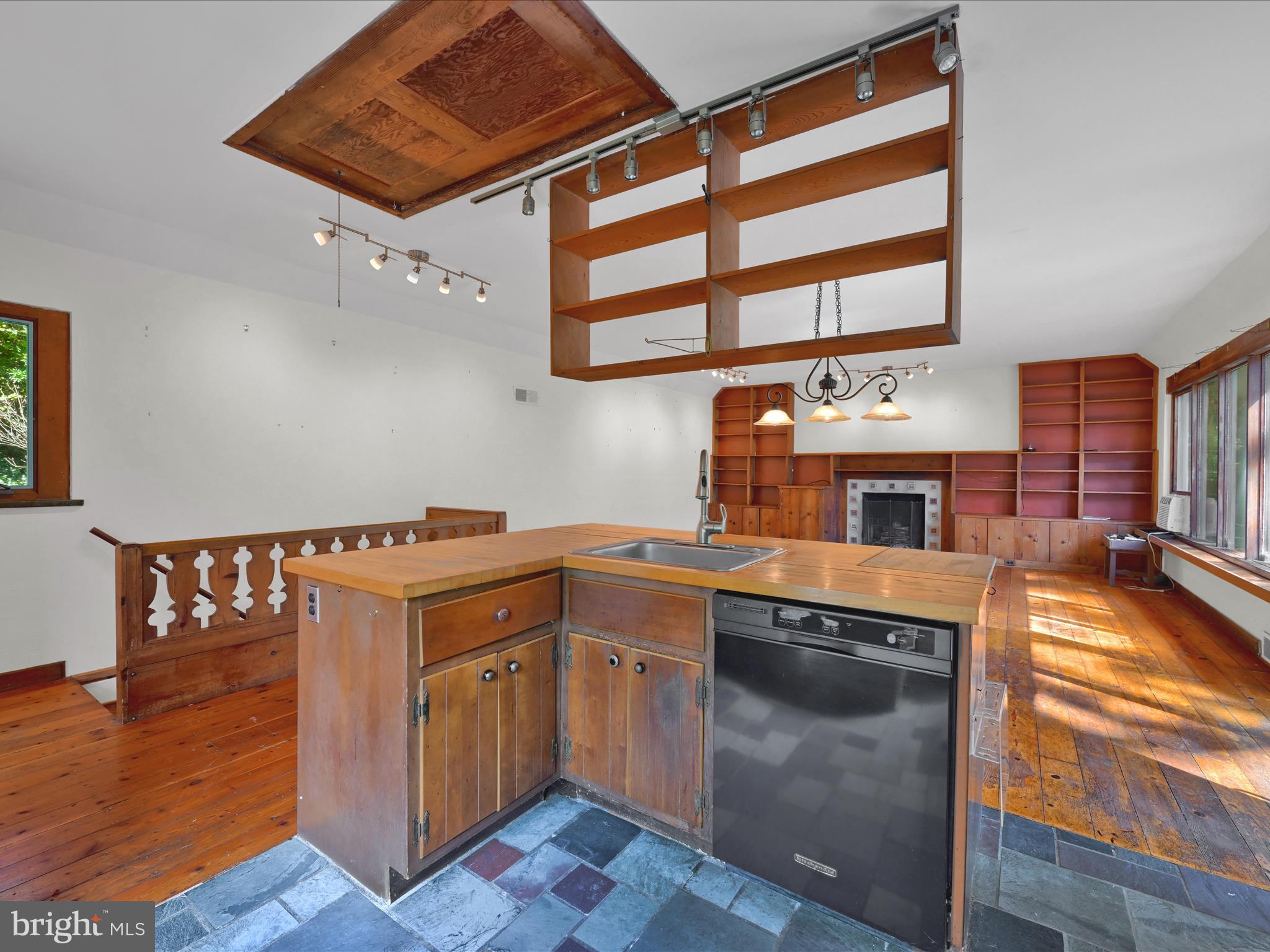 NETHER PROVIDENCE - Residential