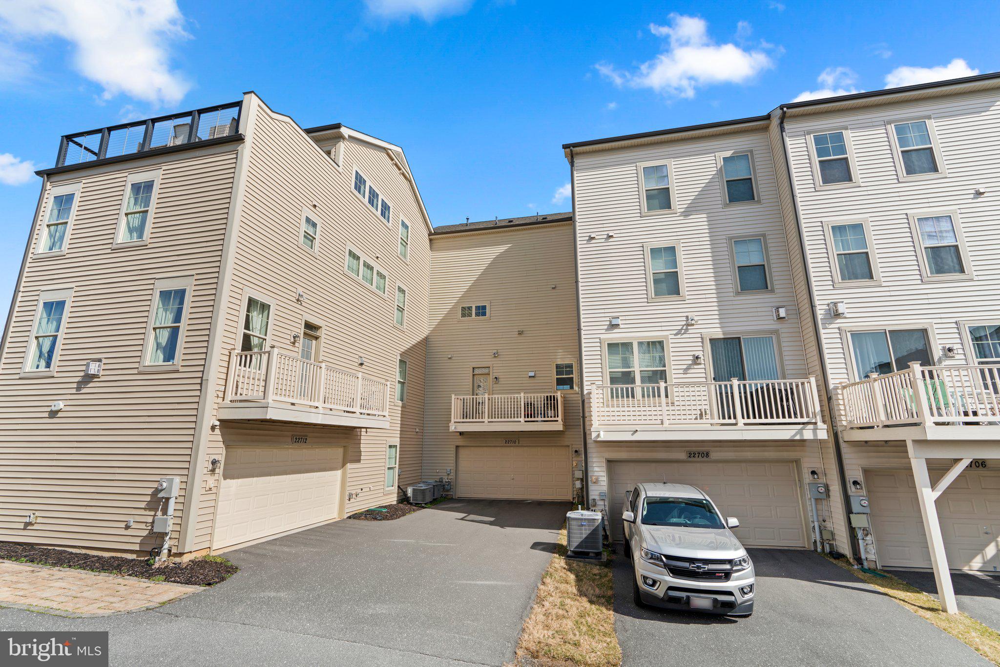 CABIN BRANCH - Residential