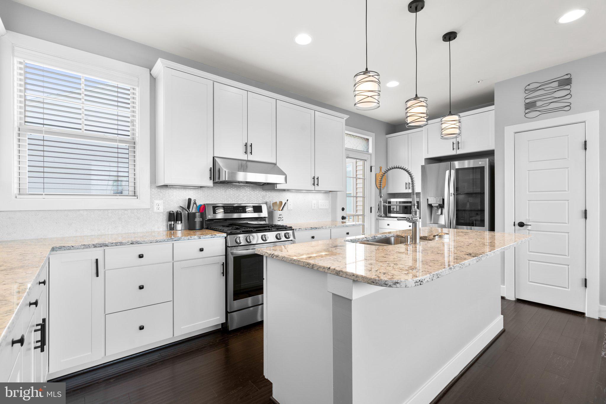 CABIN BRANCH - Residential