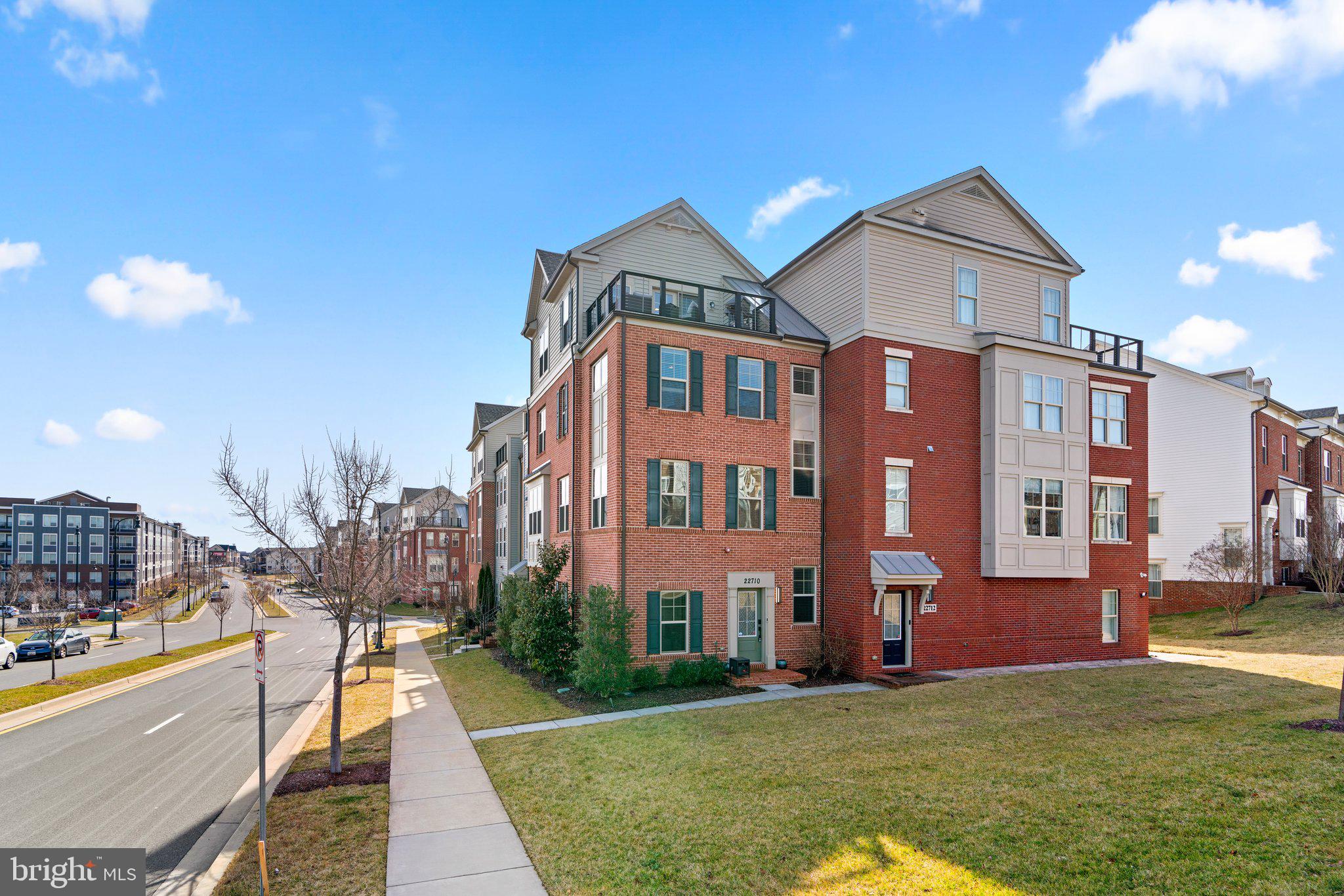 CABIN BRANCH - Residential