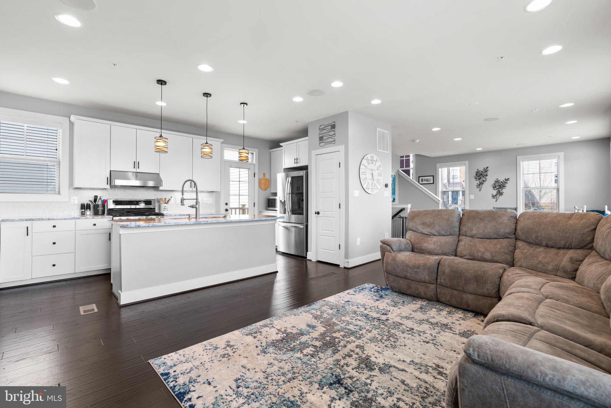 CABIN BRANCH - Residential