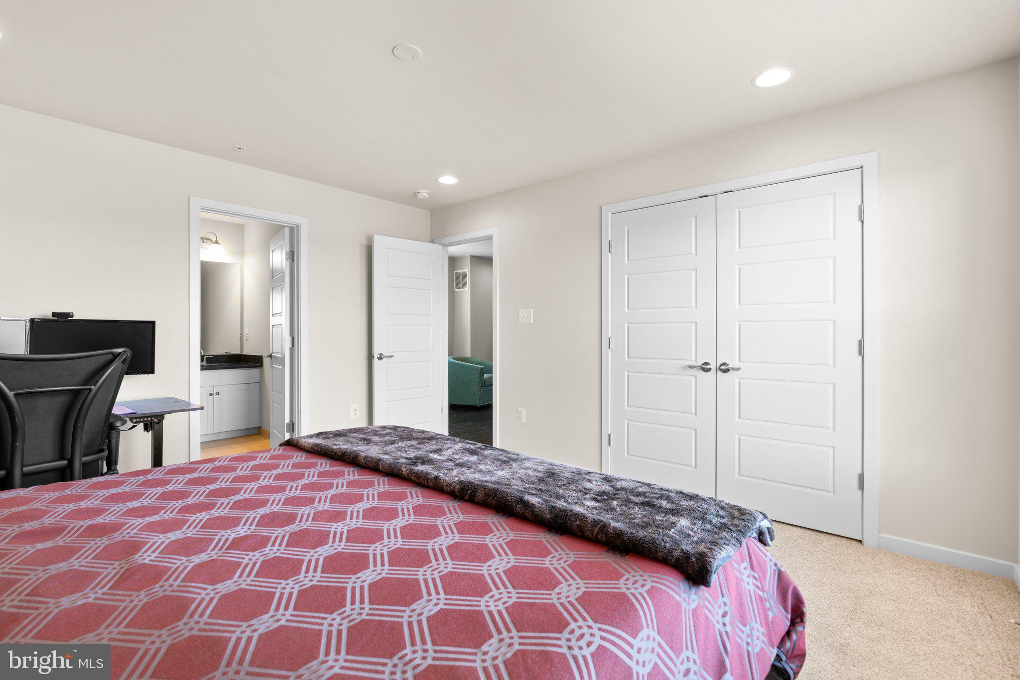 CABIN BRANCH - Residential