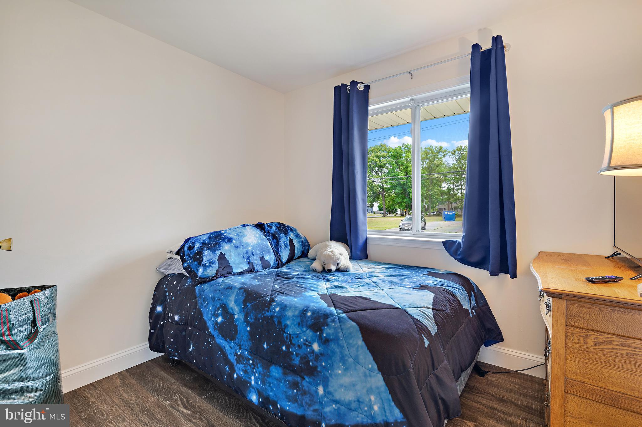 OAKWOOD MANOR - Residential