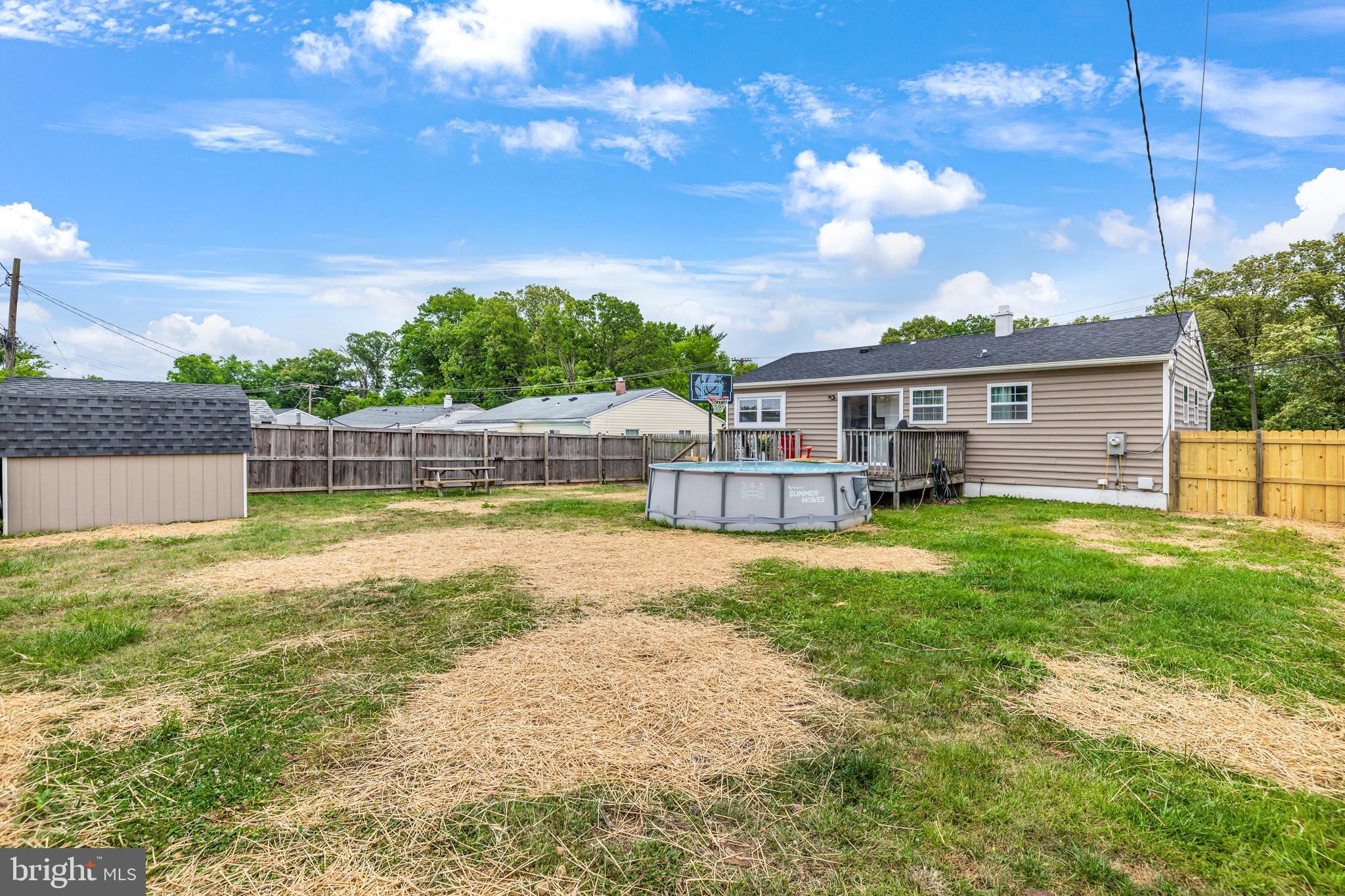 OAKWOOD MANOR - Residential