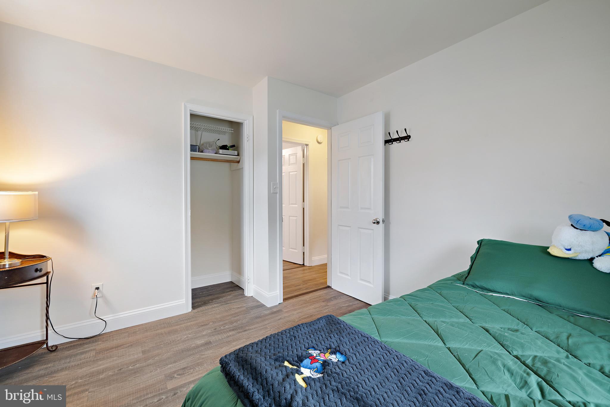 OAKWOOD MANOR - Residential