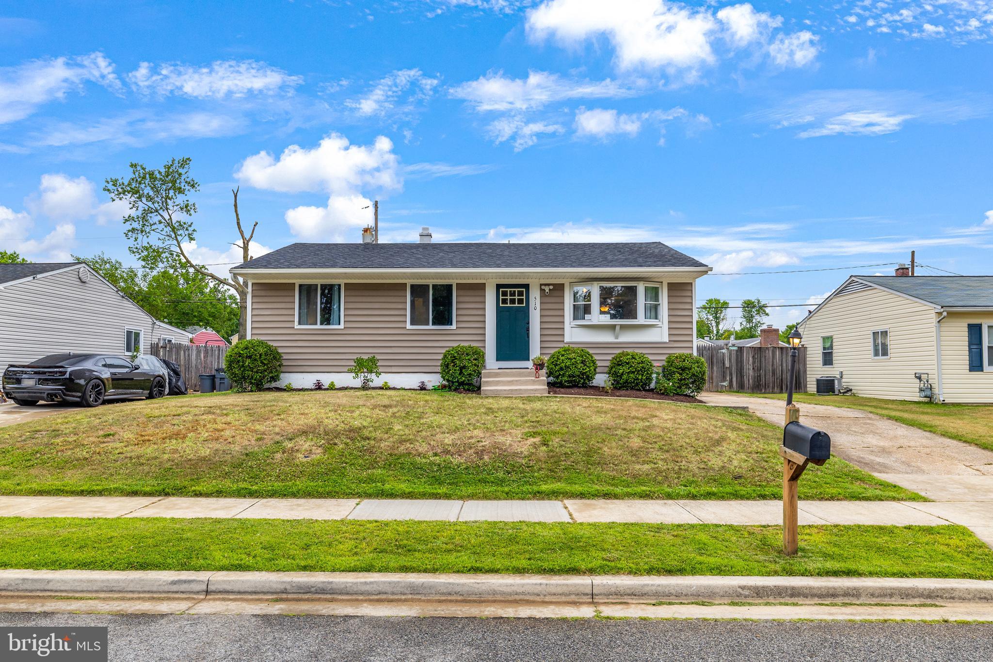 OAKWOOD MANOR - Residential