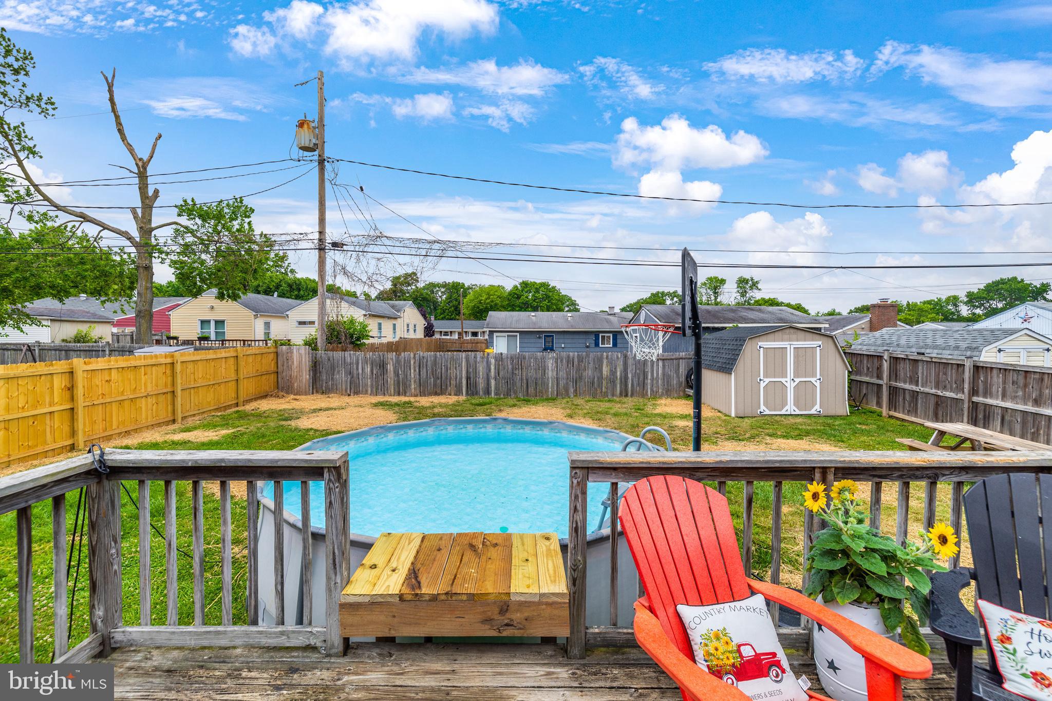 OAKWOOD MANOR - Residential