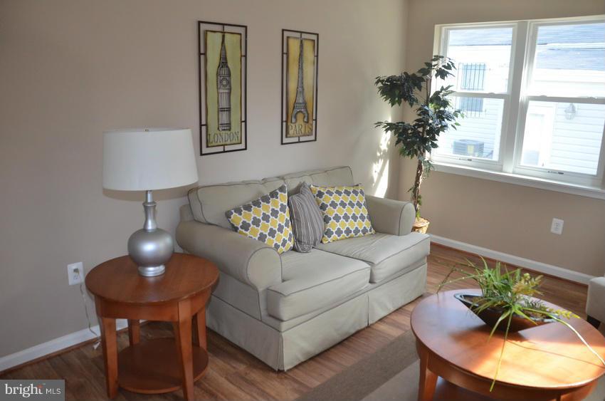 CHAPEL OAKS - Residential