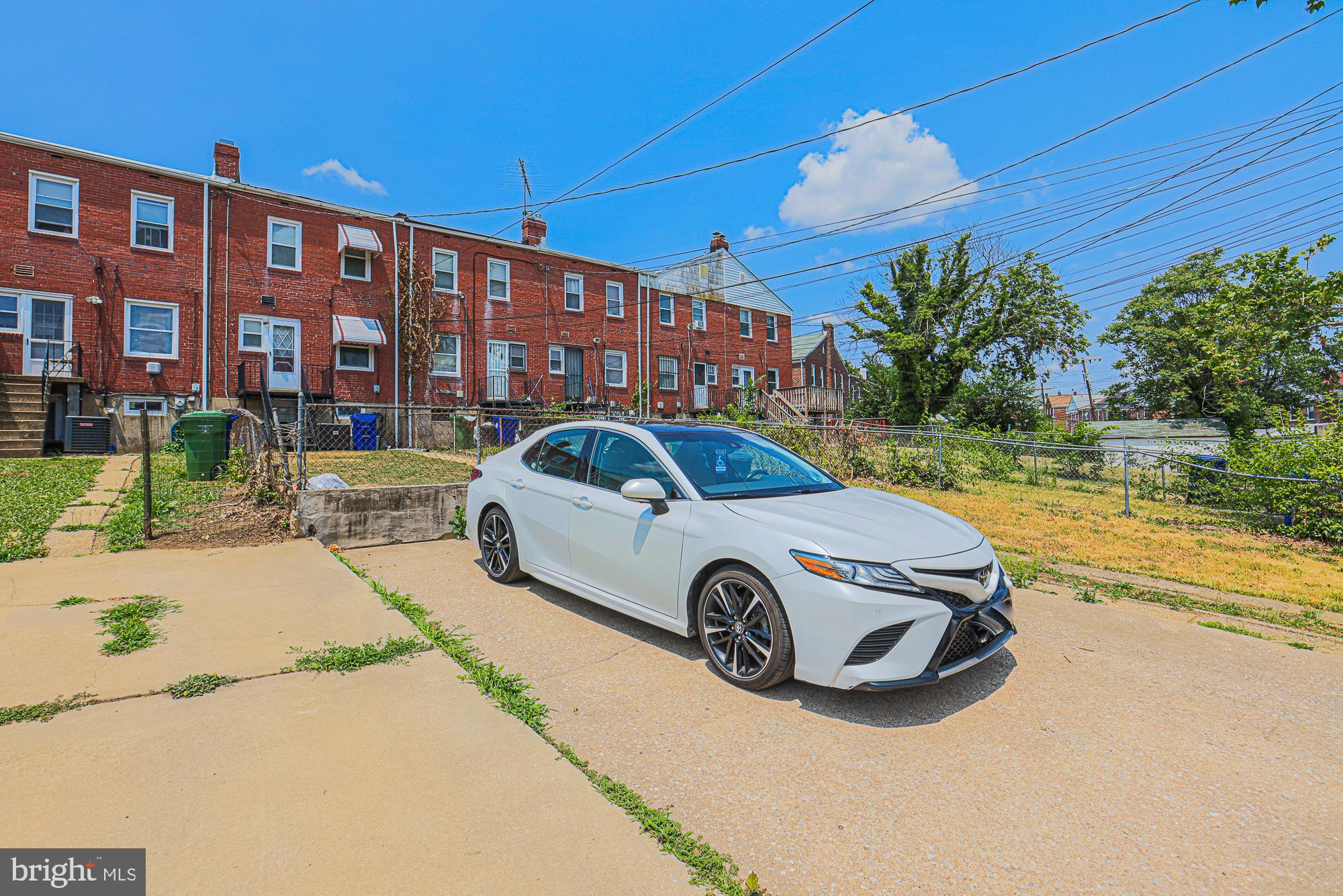 UPLANDS - Residential