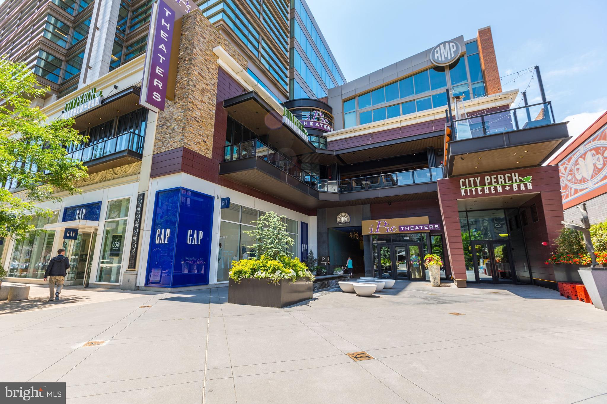 WHITE FLINT STATION - Residential Lease