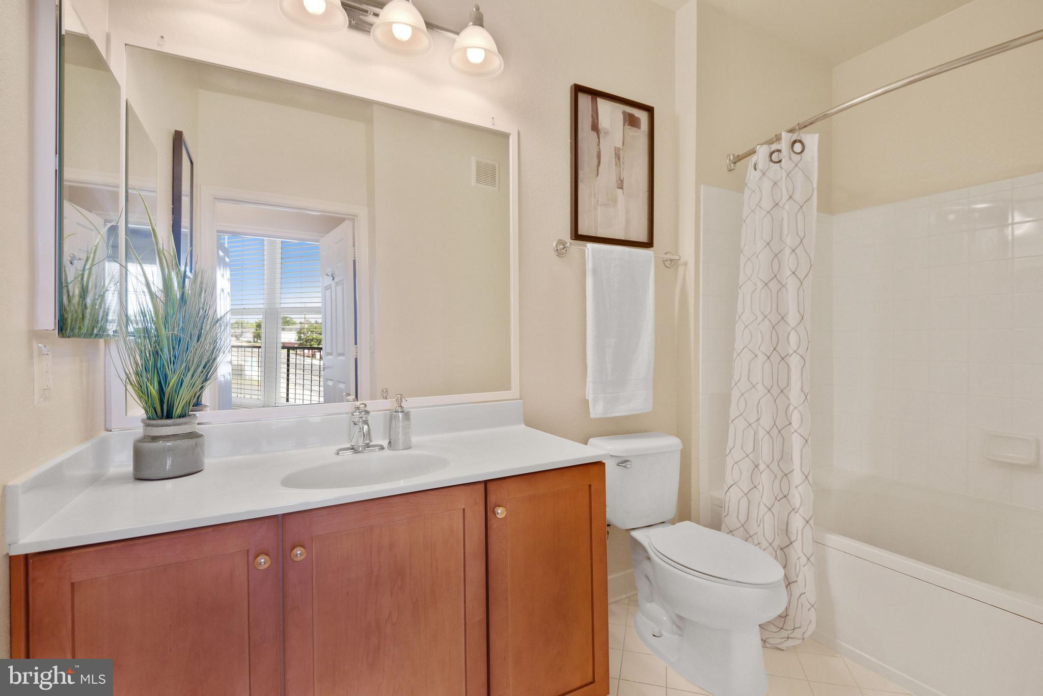 WHITE FLINT STATION - Residential Lease