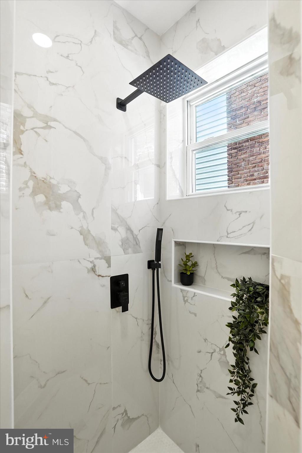 HANLON - Residential