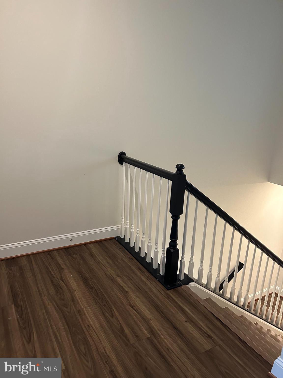 OXFORD SQUARE - Residential Lease