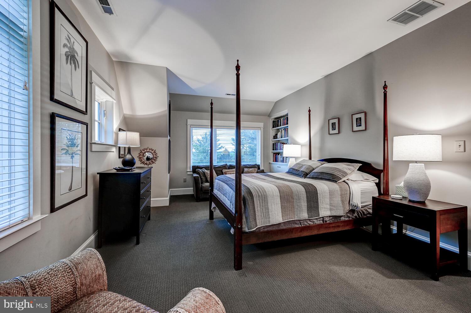 CAMBRIA - Residential