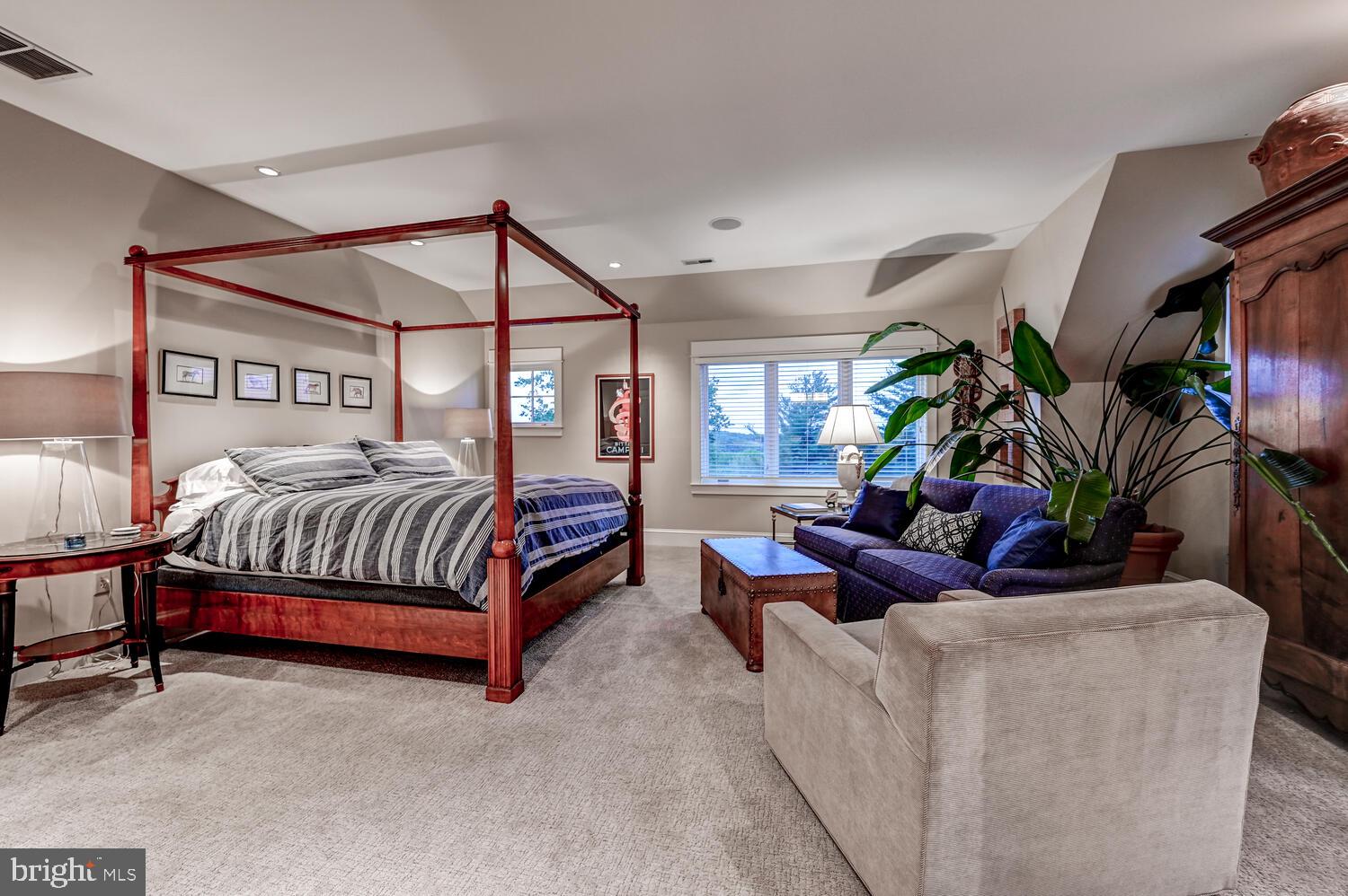 CAMBRIA - Residential