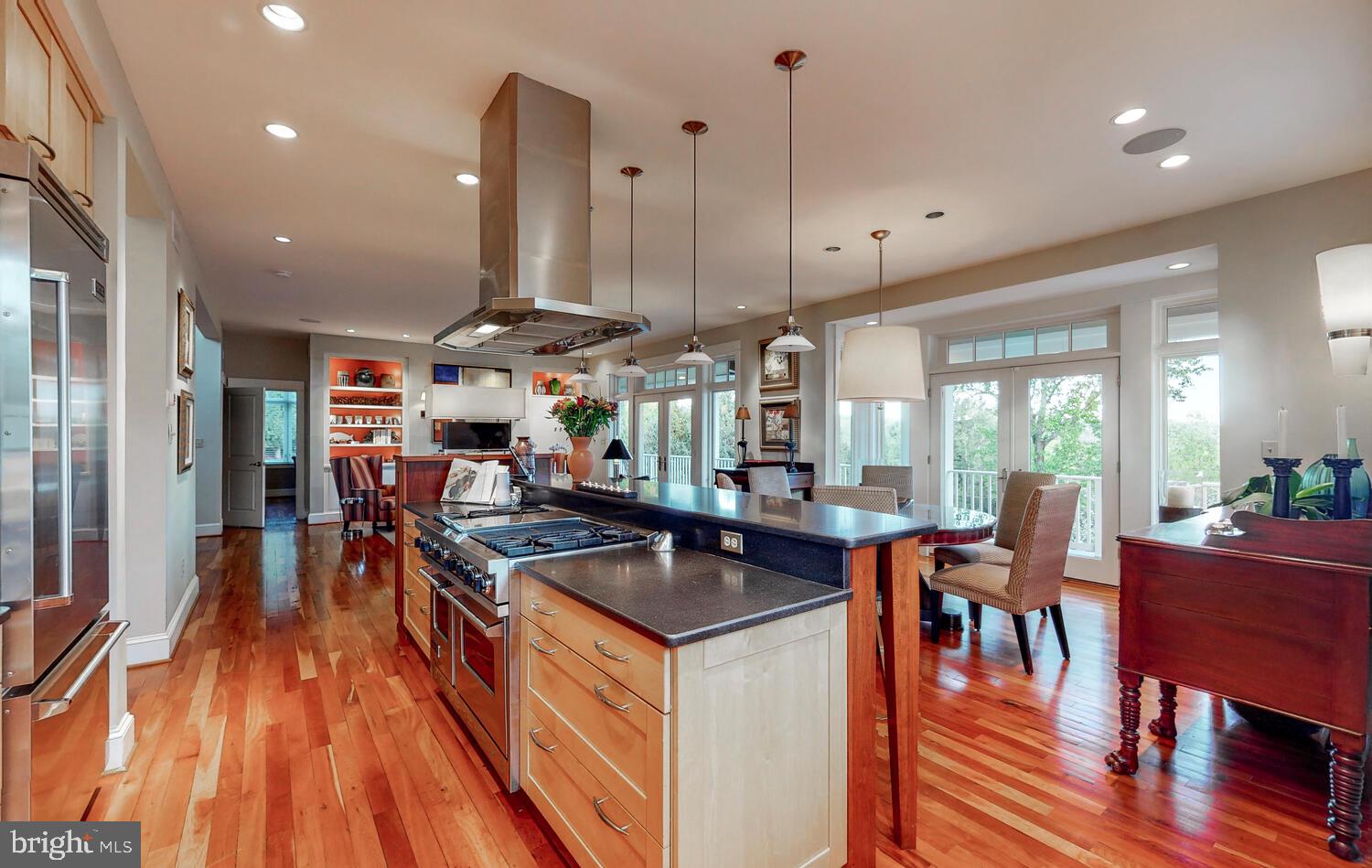 CAMBRIA - Residential