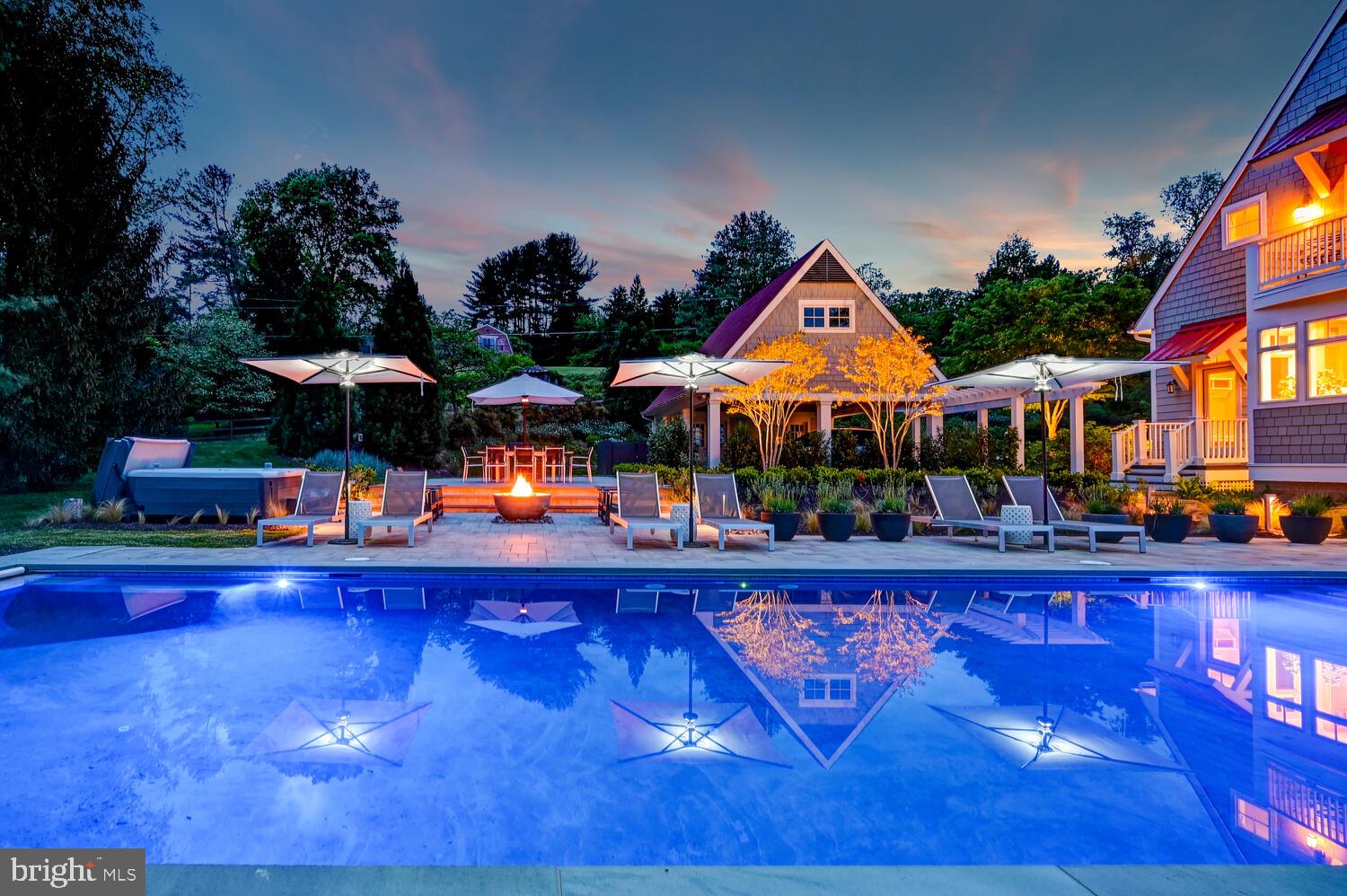 CAMBRIA - Residential