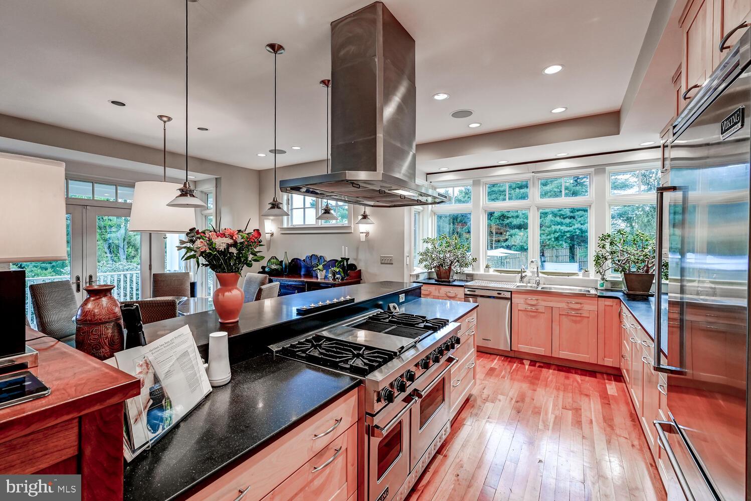 CAMBRIA - Residential