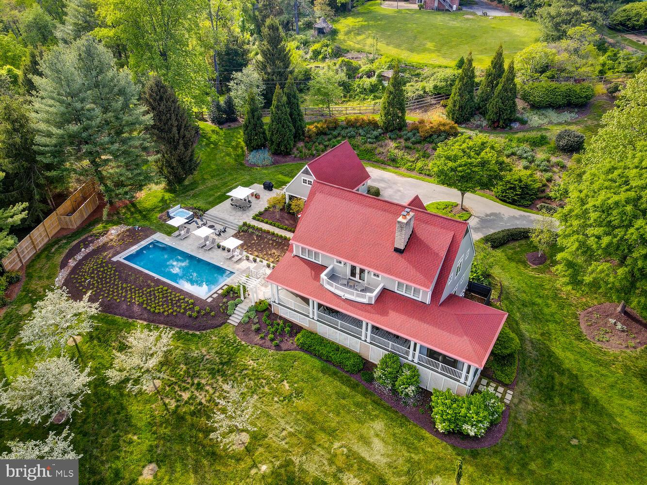 CAMBRIA - Residential