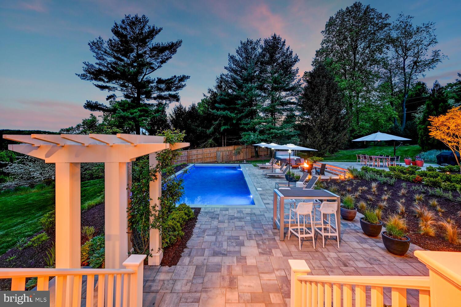 CAMBRIA - Residential