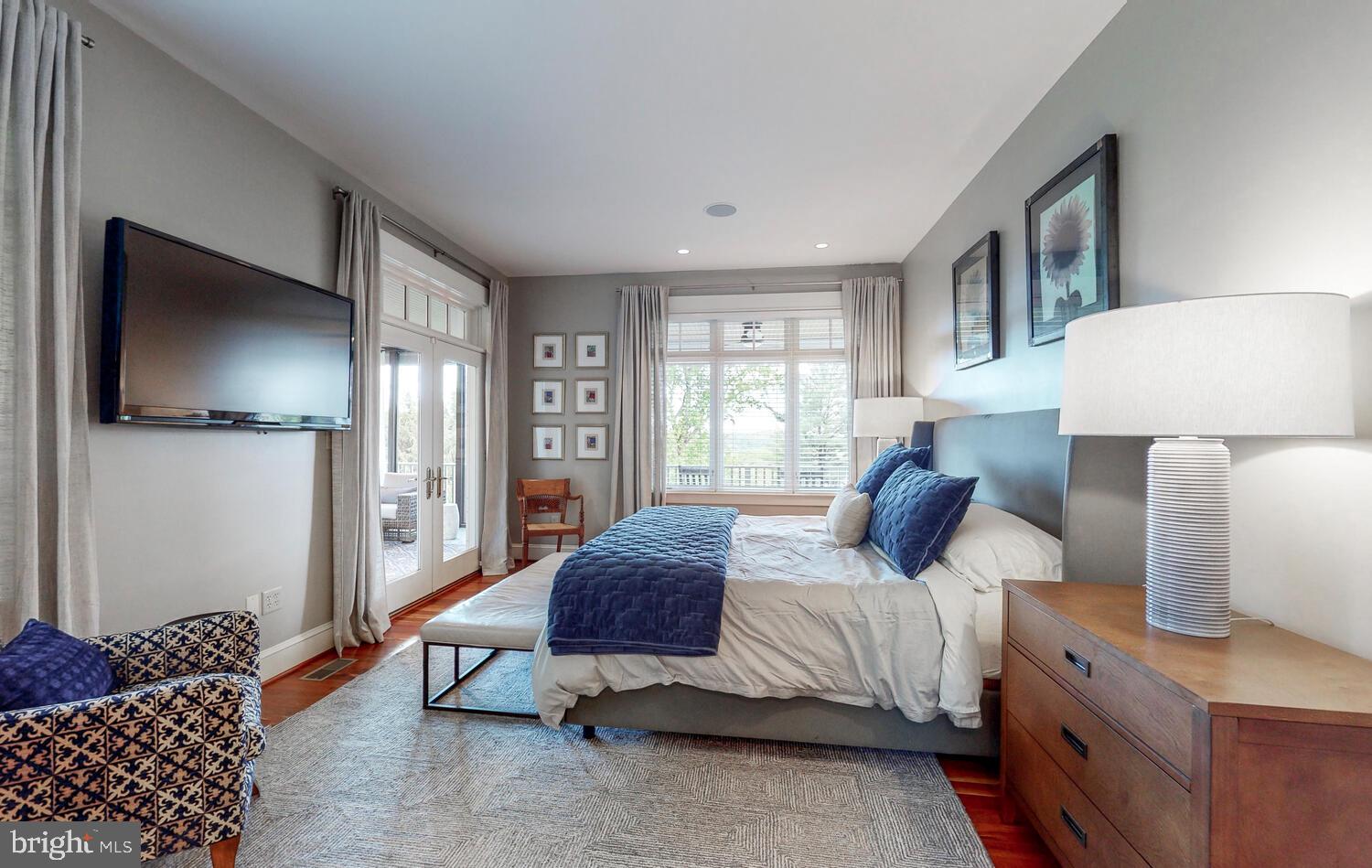 CAMBRIA - Residential