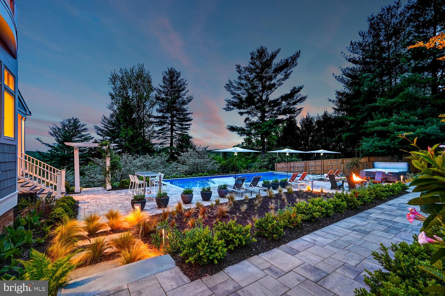 CAMBRIA - Residential