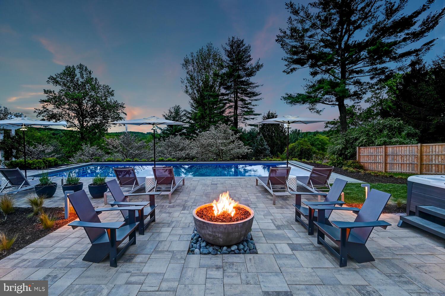 CAMBRIA - Residential