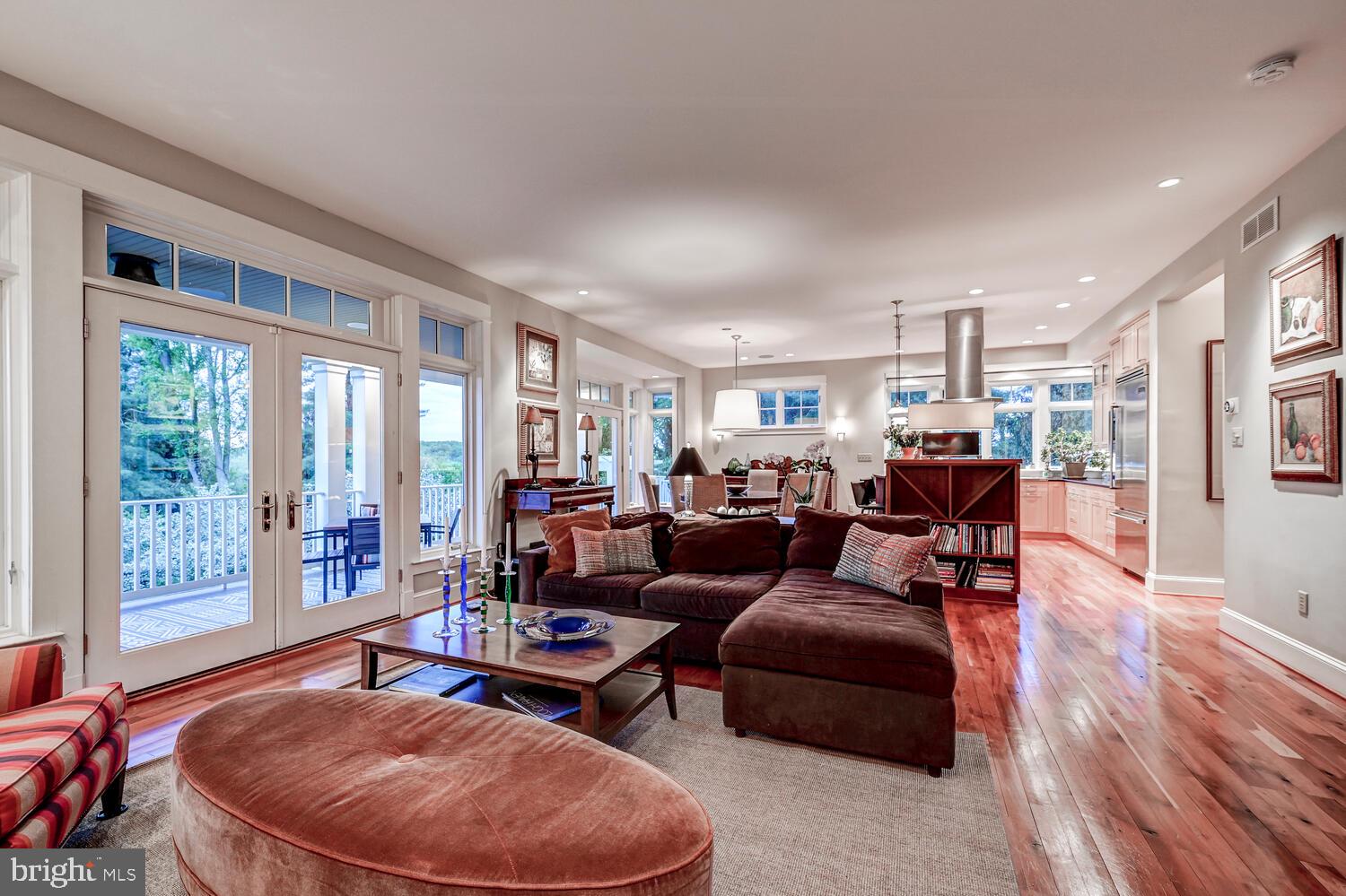 CAMBRIA - Residential