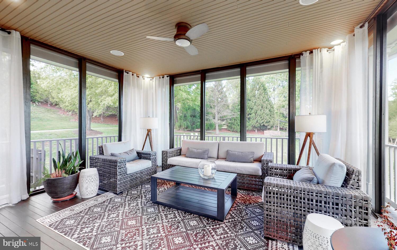 CAMBRIA - Residential