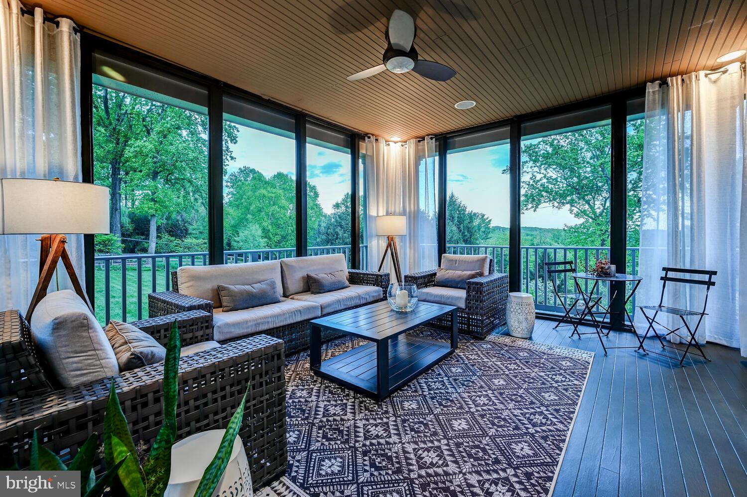 CAMBRIA - Residential