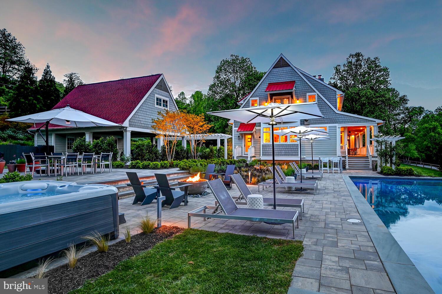 CAMBRIA - Residential