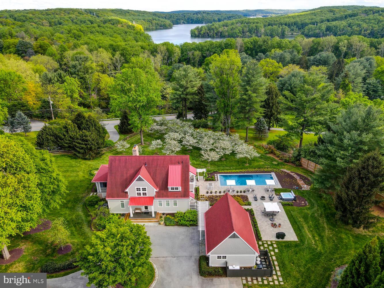 CAMBRIA - Residential