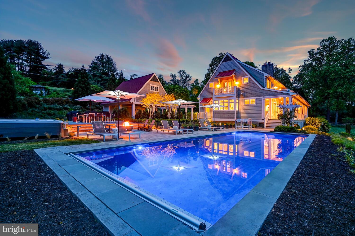 CAMBRIA - Residential