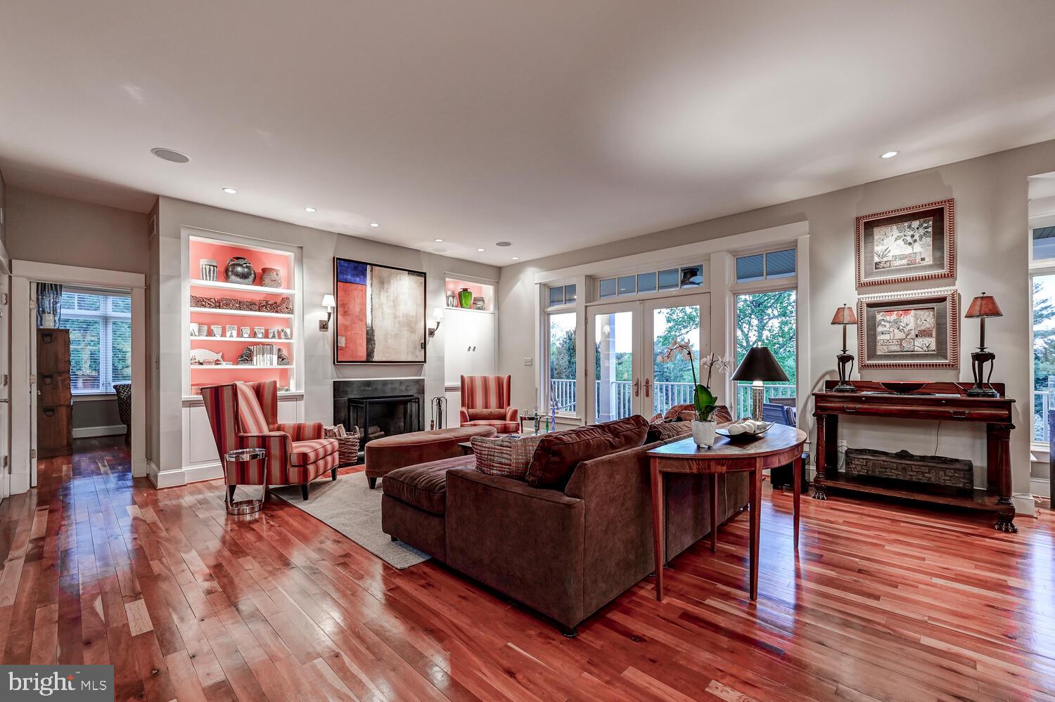 CAMBRIA - Residential