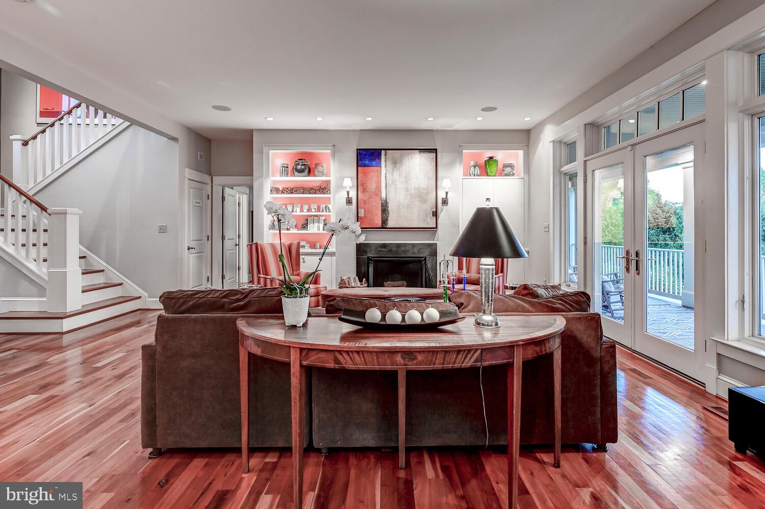 CAMBRIA - Residential