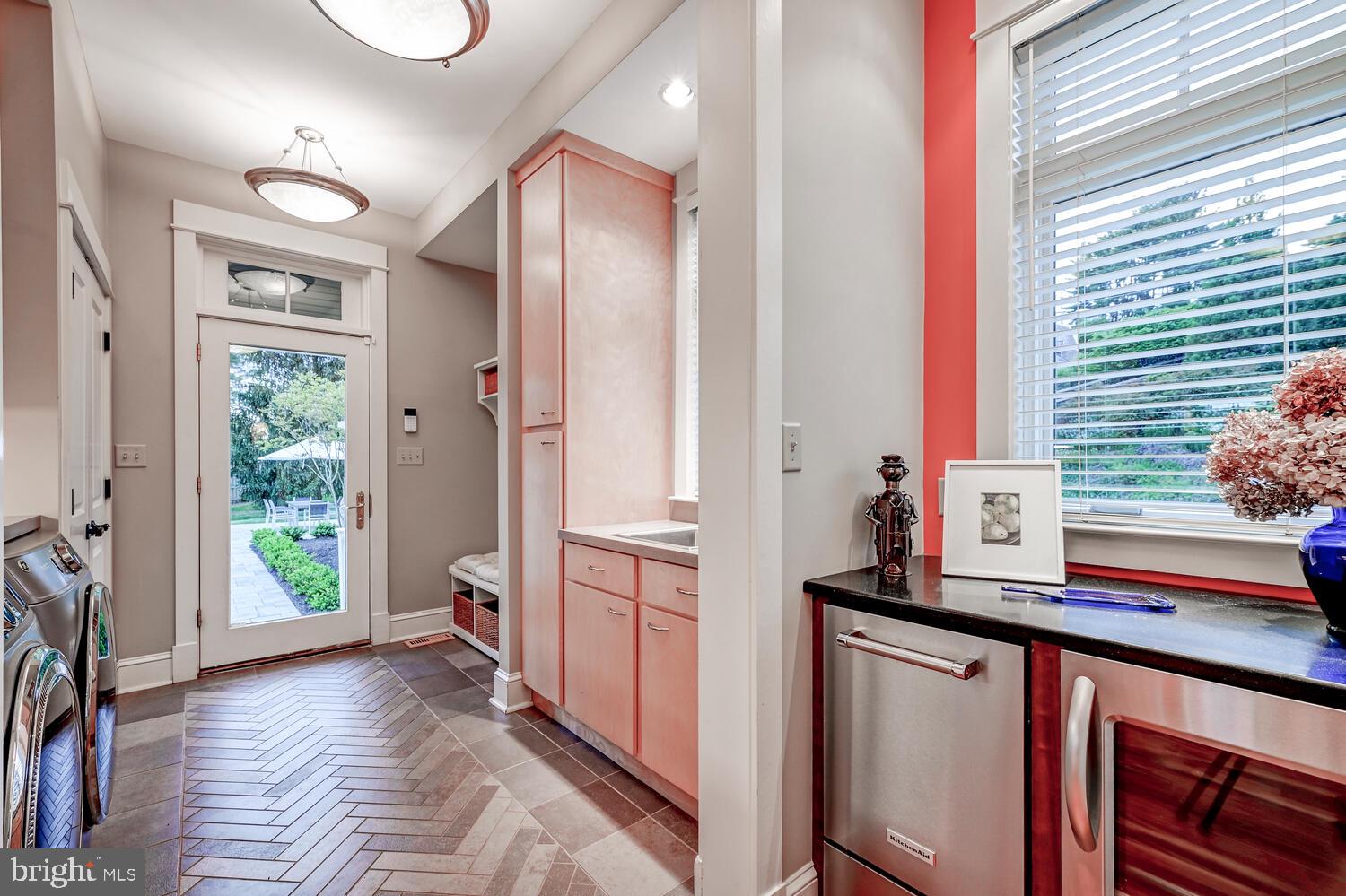 CAMBRIA - Residential