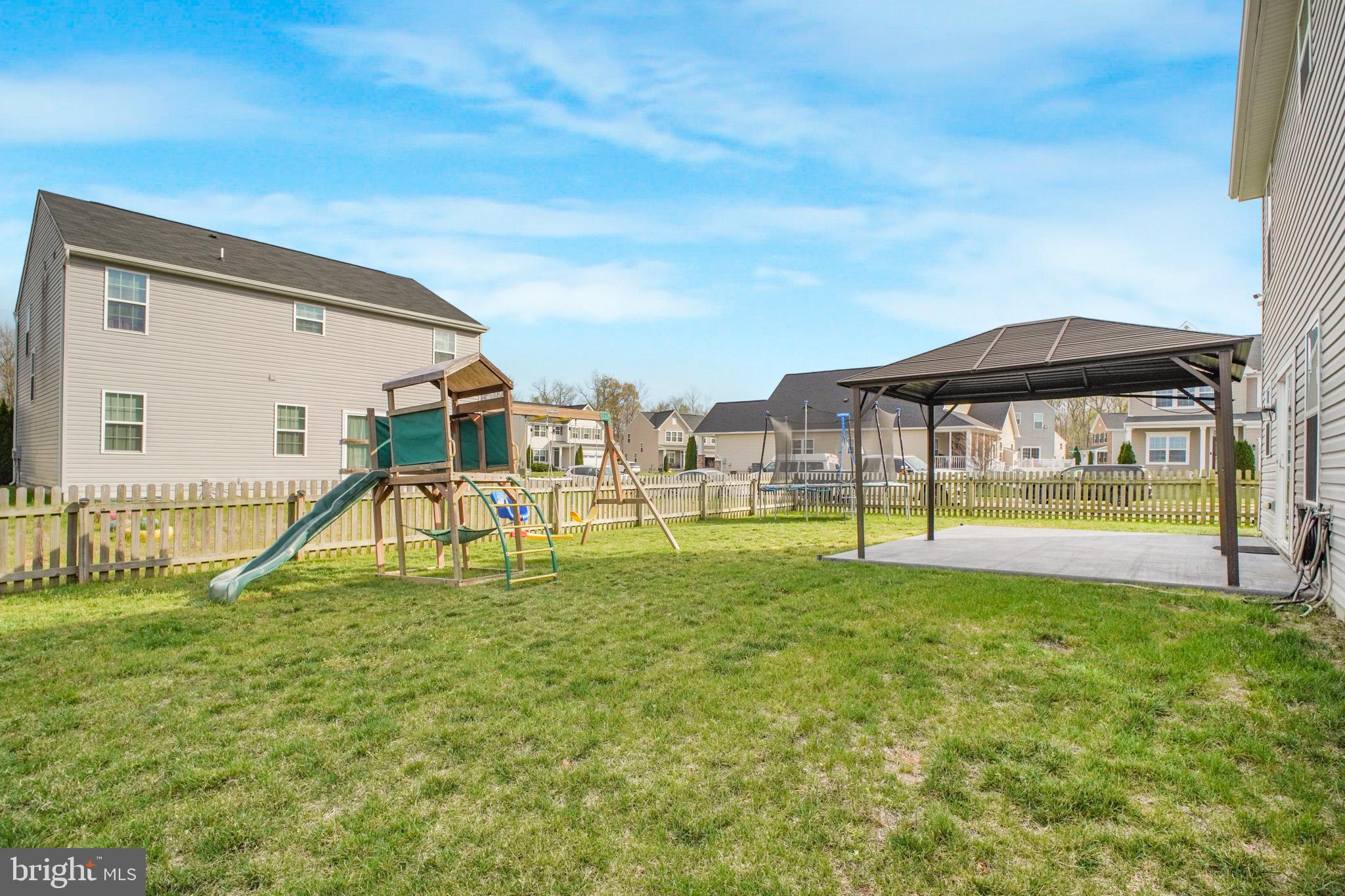 LEES PARKE - Residential