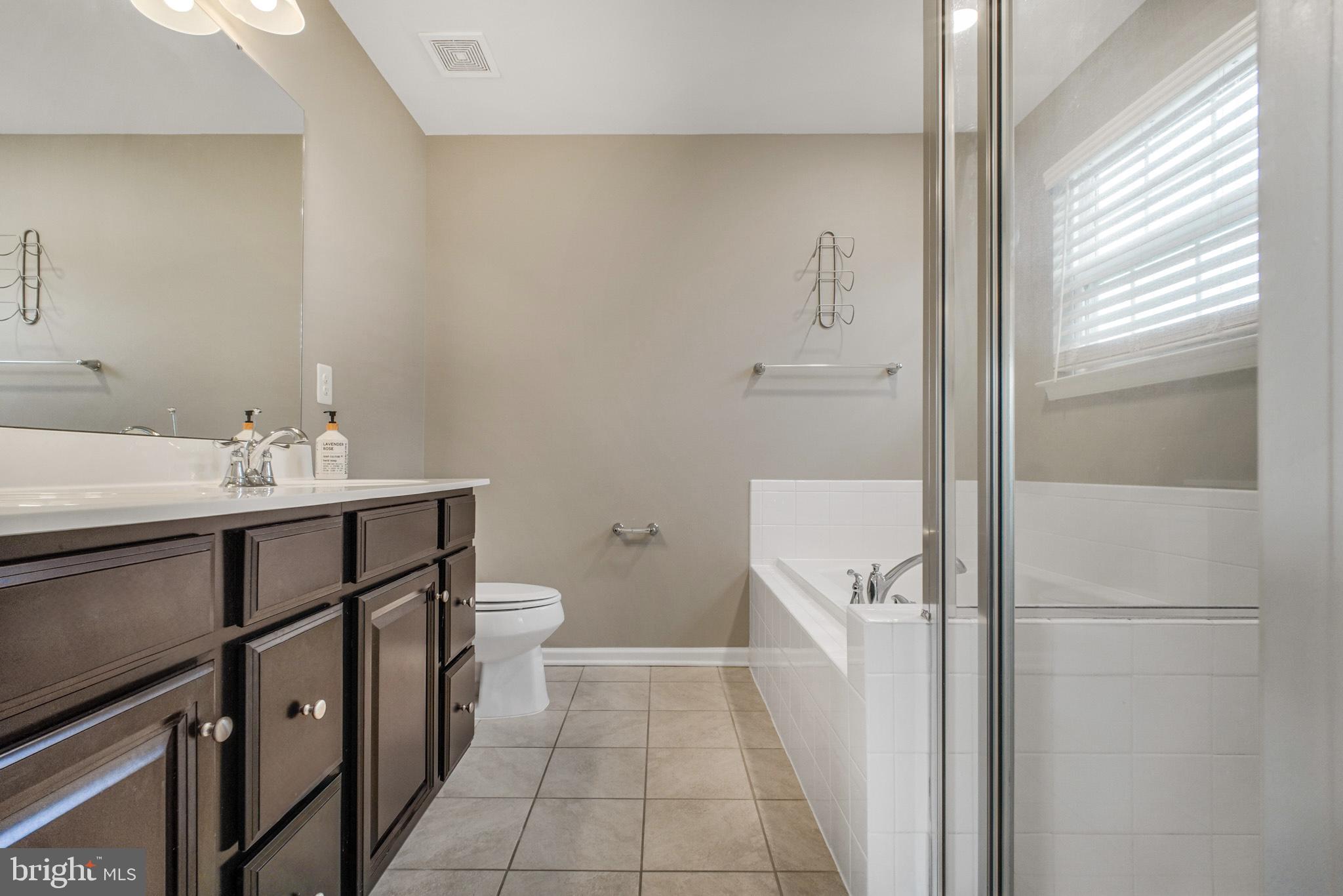 LEES PARKE - Residential