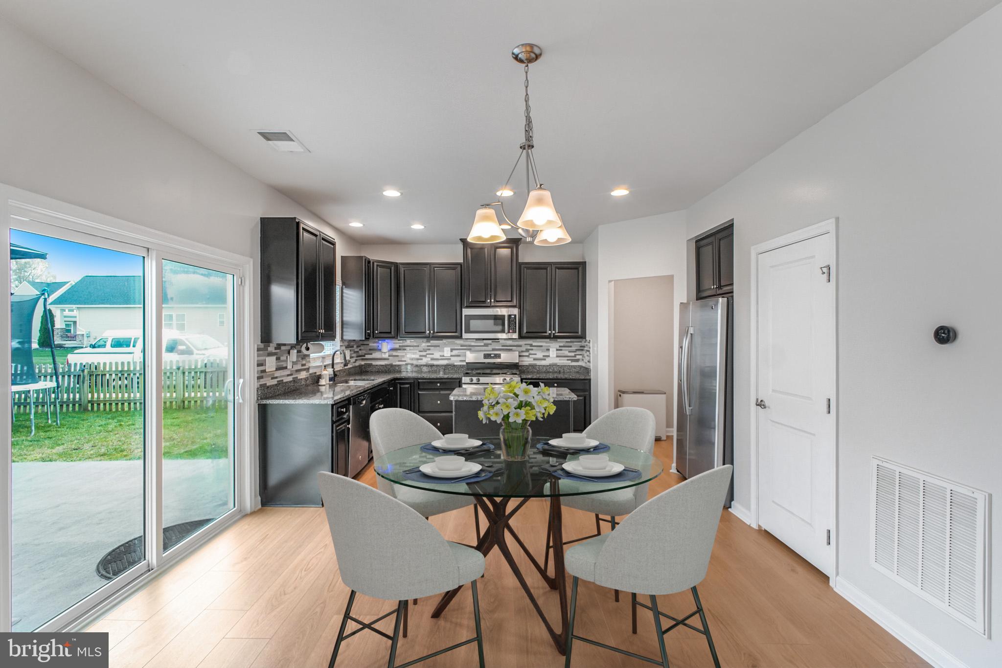 LEES PARKE - Residential