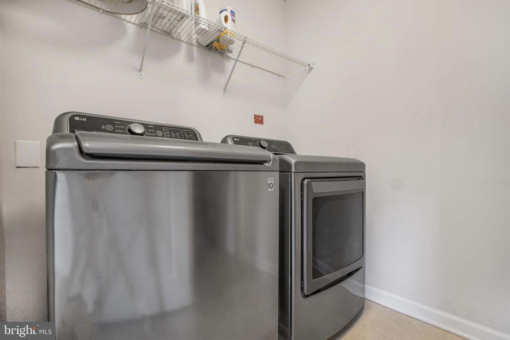 LEES PARKE - Residential