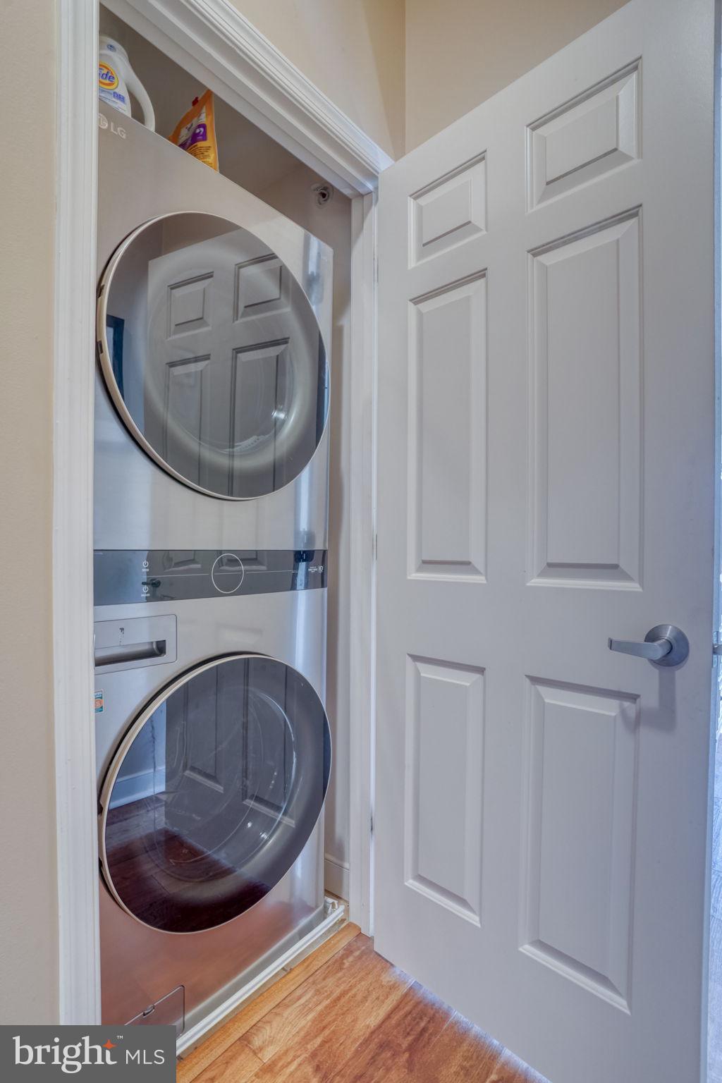 CEDAR BAY - Residential