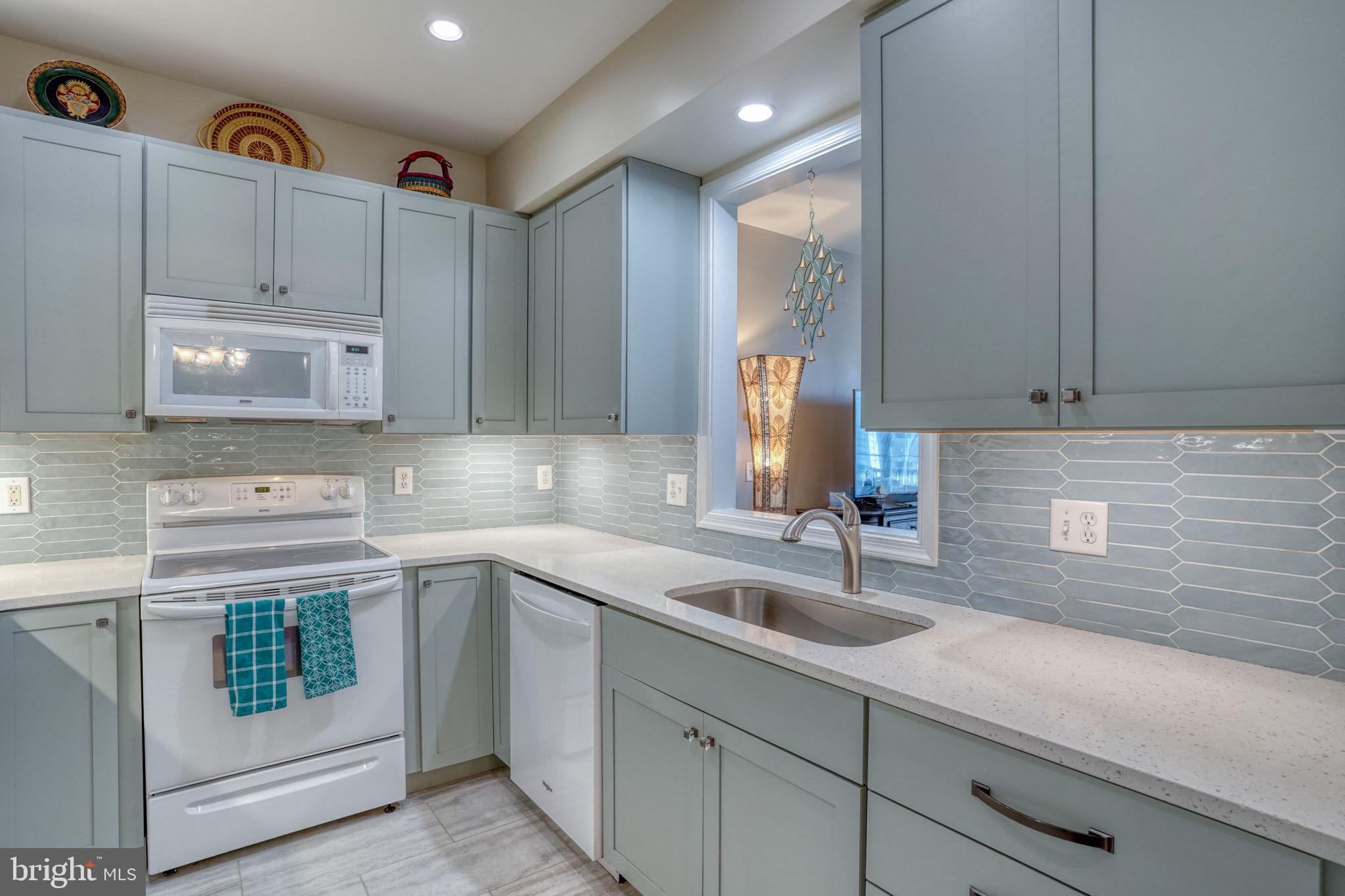 CEDAR BAY - Residential