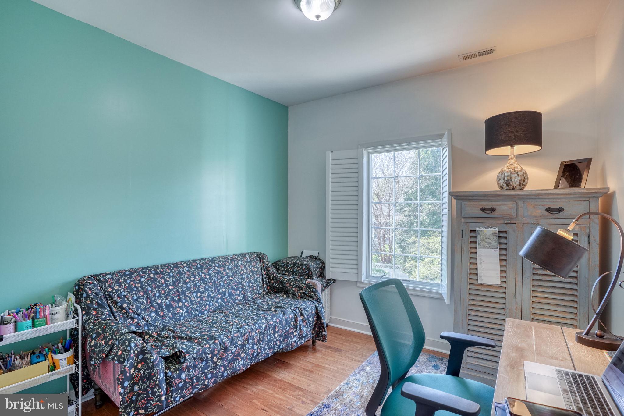 CEDAR BAY - Residential