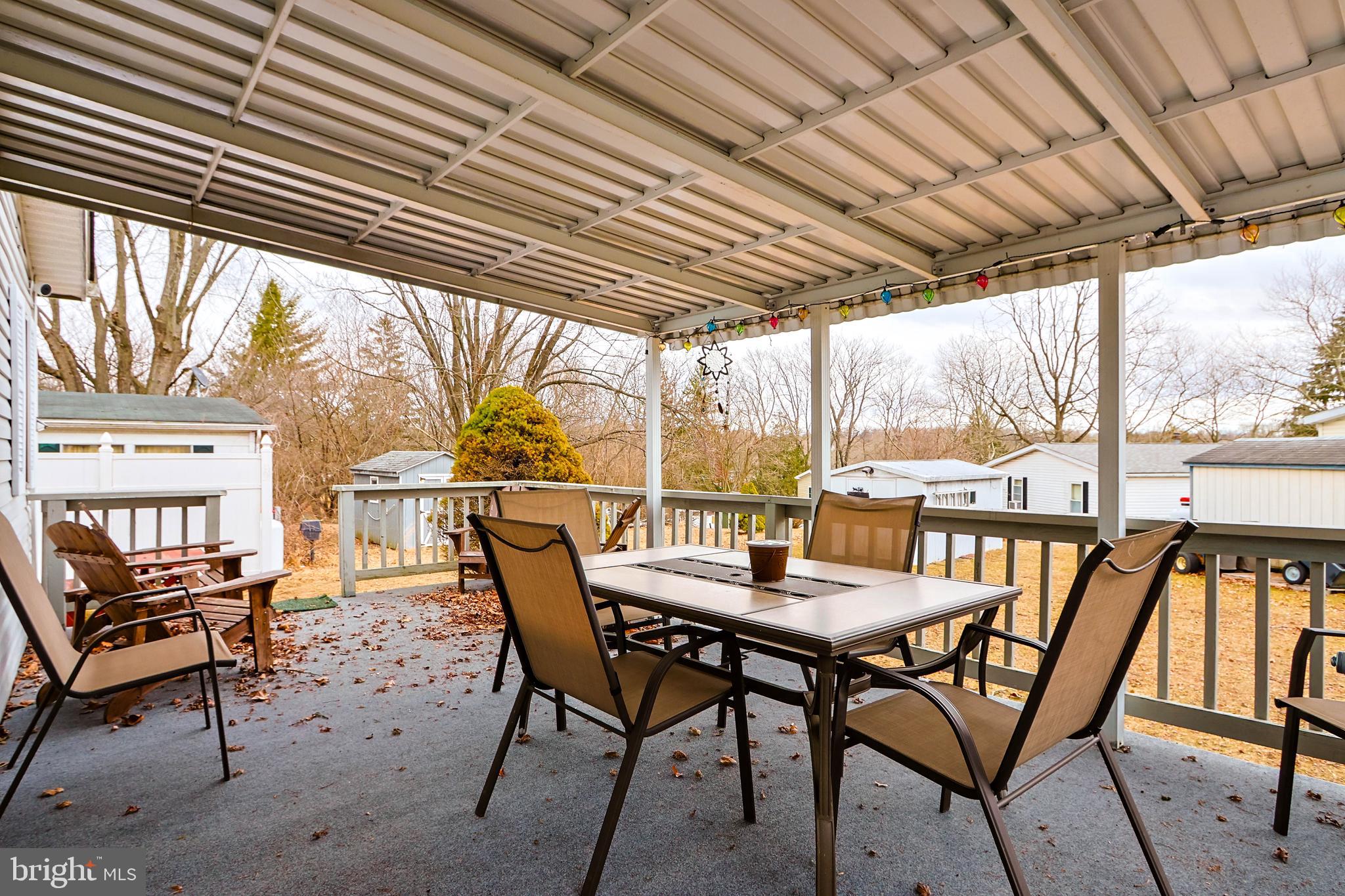 HICKORY HILLS - Residential