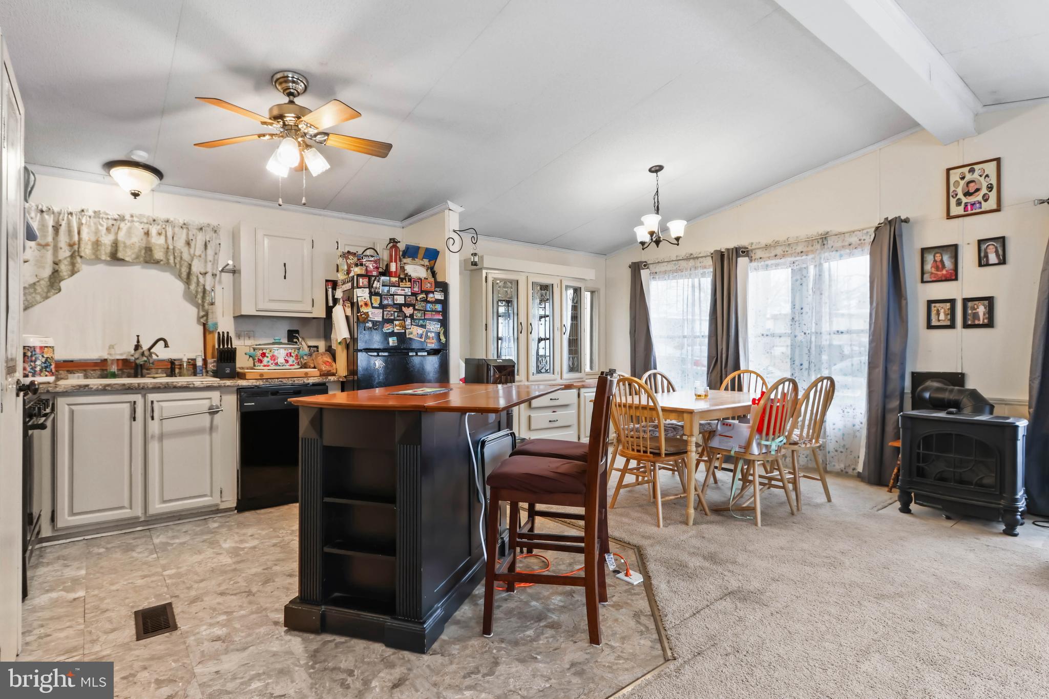 HICKORY HILLS - Residential