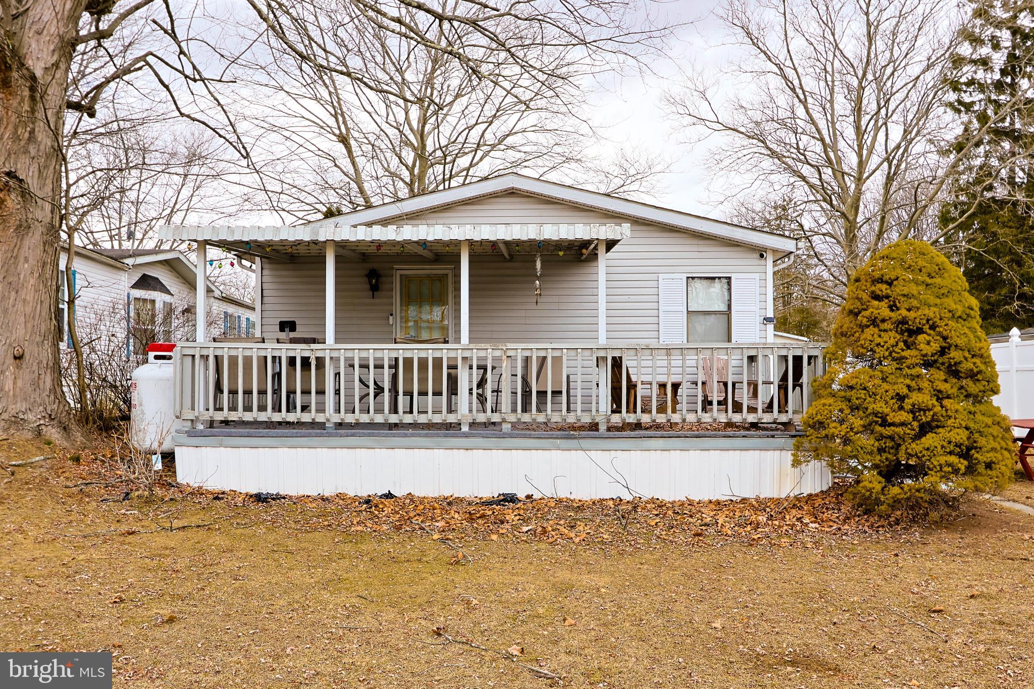 HICKORY HILLS - Residential