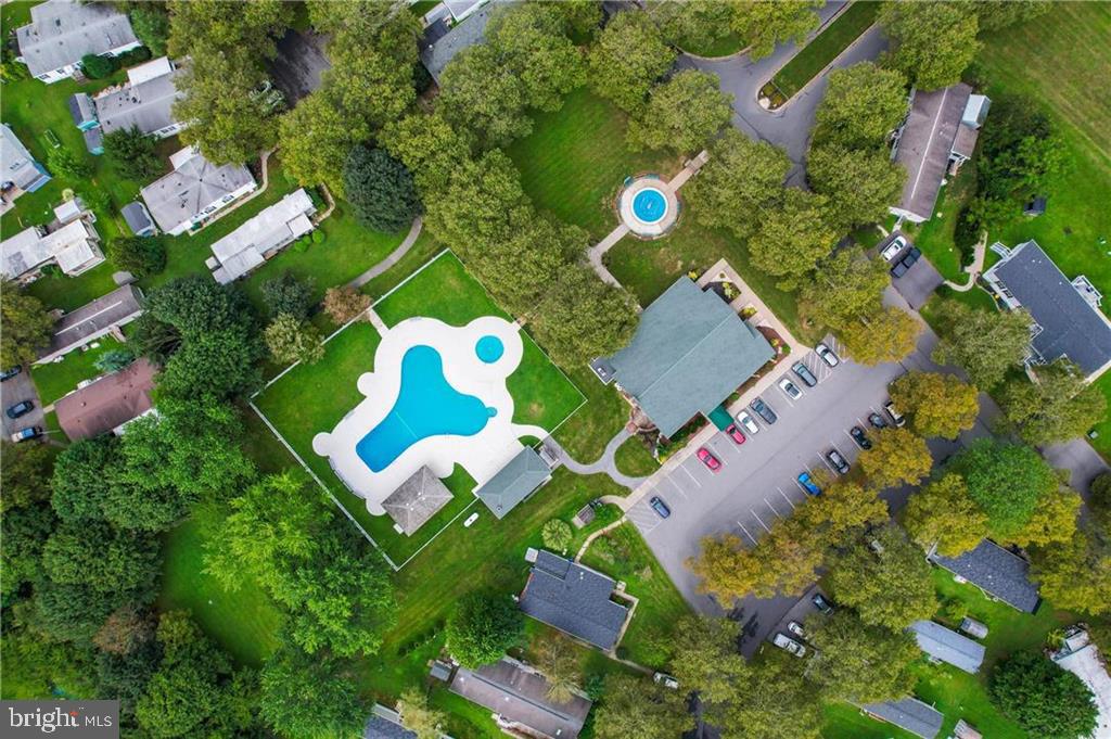 HICKORY HILLS - Residential