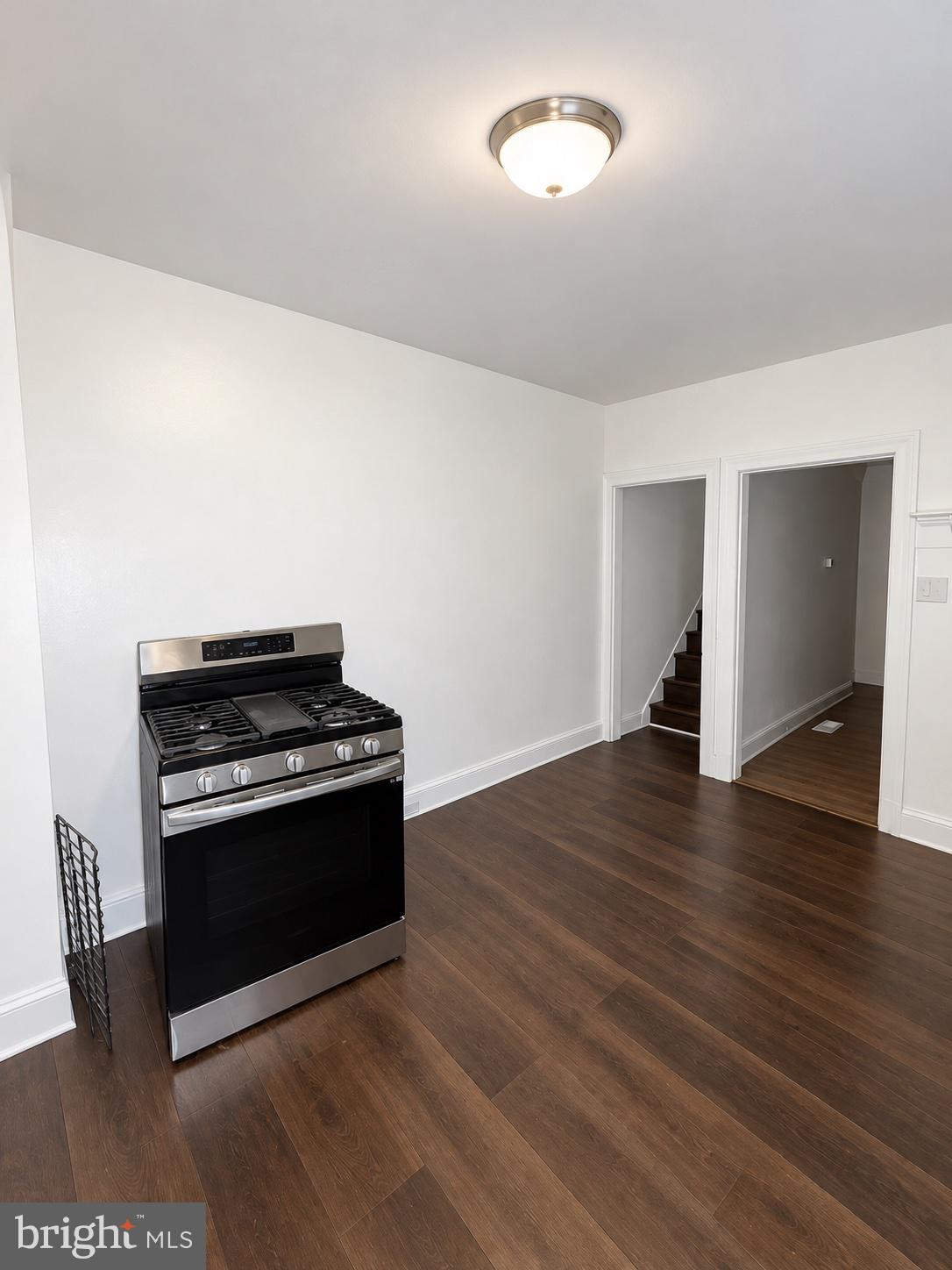 324 SMITH